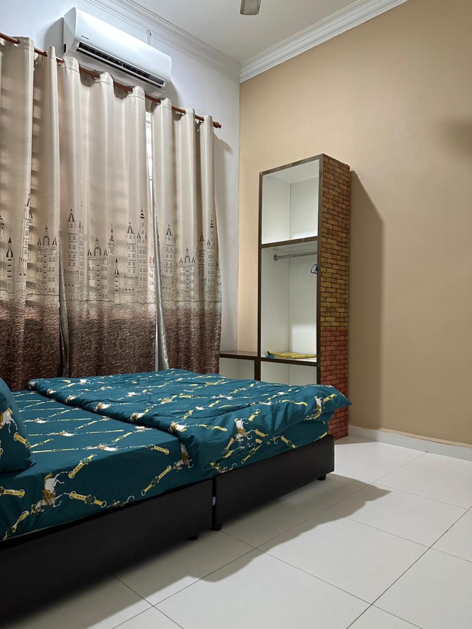 Zuriana Ashraf Homestay Kota Bharu Exterior photo